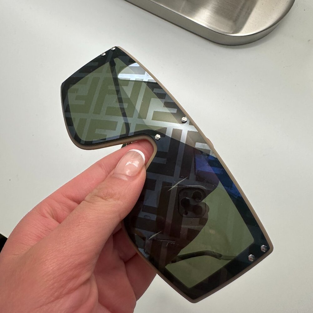 Authentic Fendi Aviator Unisex Sunglasses